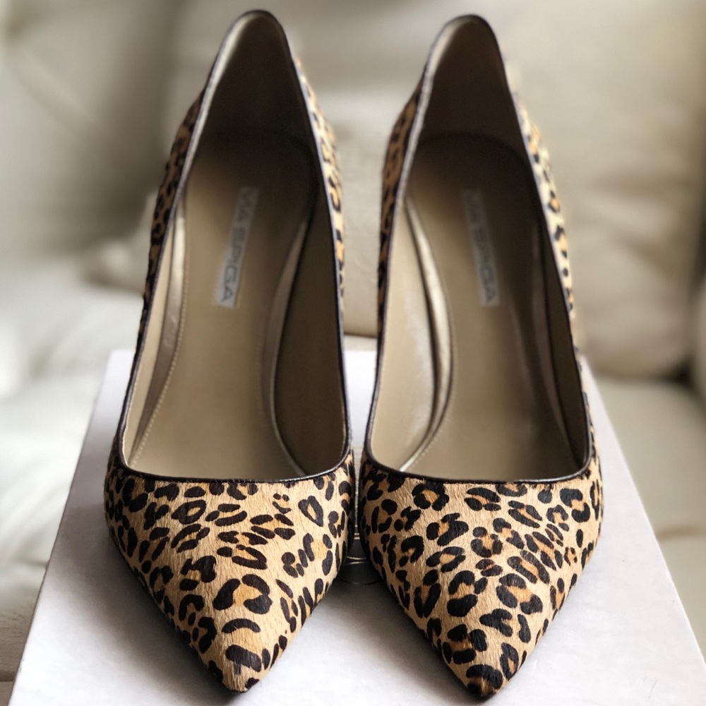 Via Spiga Carola Pointy Toe Pump - cheetah print